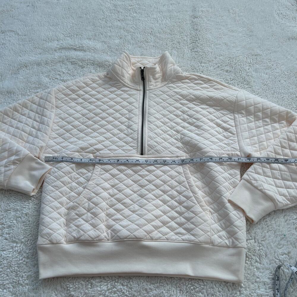 DSG Women's Cream Quilted 1/2 Zip Pullover Sz M Classic Athleisure Sporty Casual - Picture 4 of 7